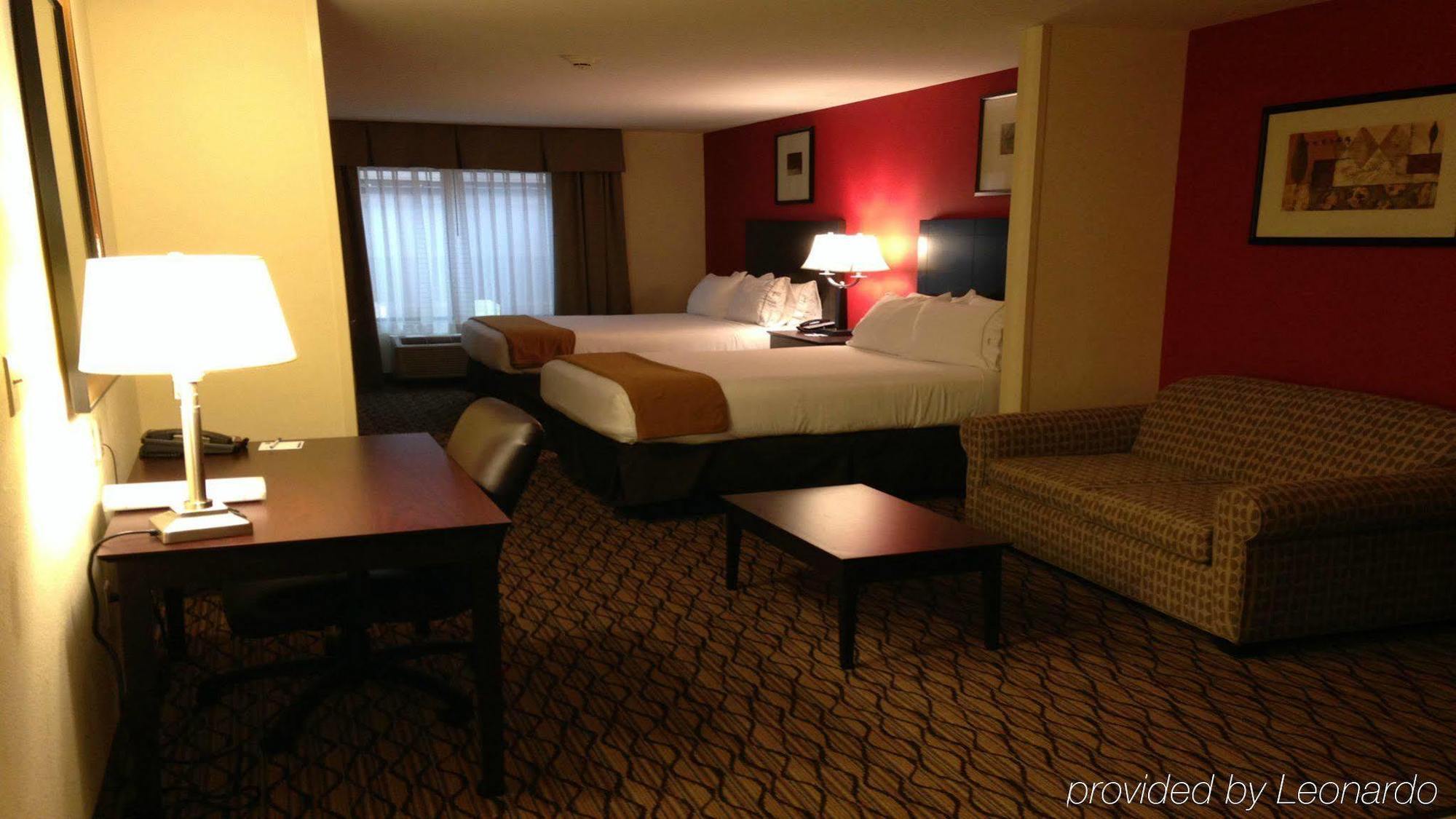 Holiday Inn Express Niles By Ihg Экстерьер фото